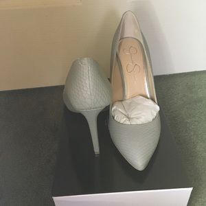 Jessica Simpson High Heel Pumps (Grey) US size 8